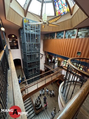 Interior del Museo Ghibli de Mitaka