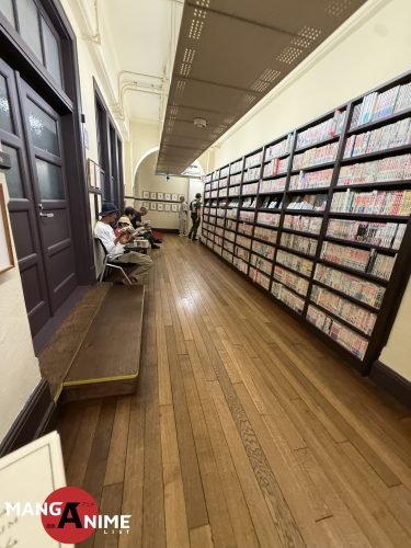 Interior del Museo Internacional del Manga de Kioto