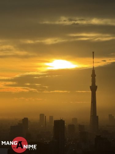 Atardecer sobre Tokio con la Tokyo Skytree desde Shijuku