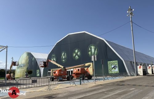 Pabellones exteriores en montaje para San Diego Comic-Con Málaga 2026